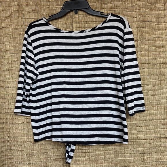 Kim & cami boxy tie front top - Picture 6 of 6